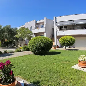  Apartment Ukalovic Kroatien